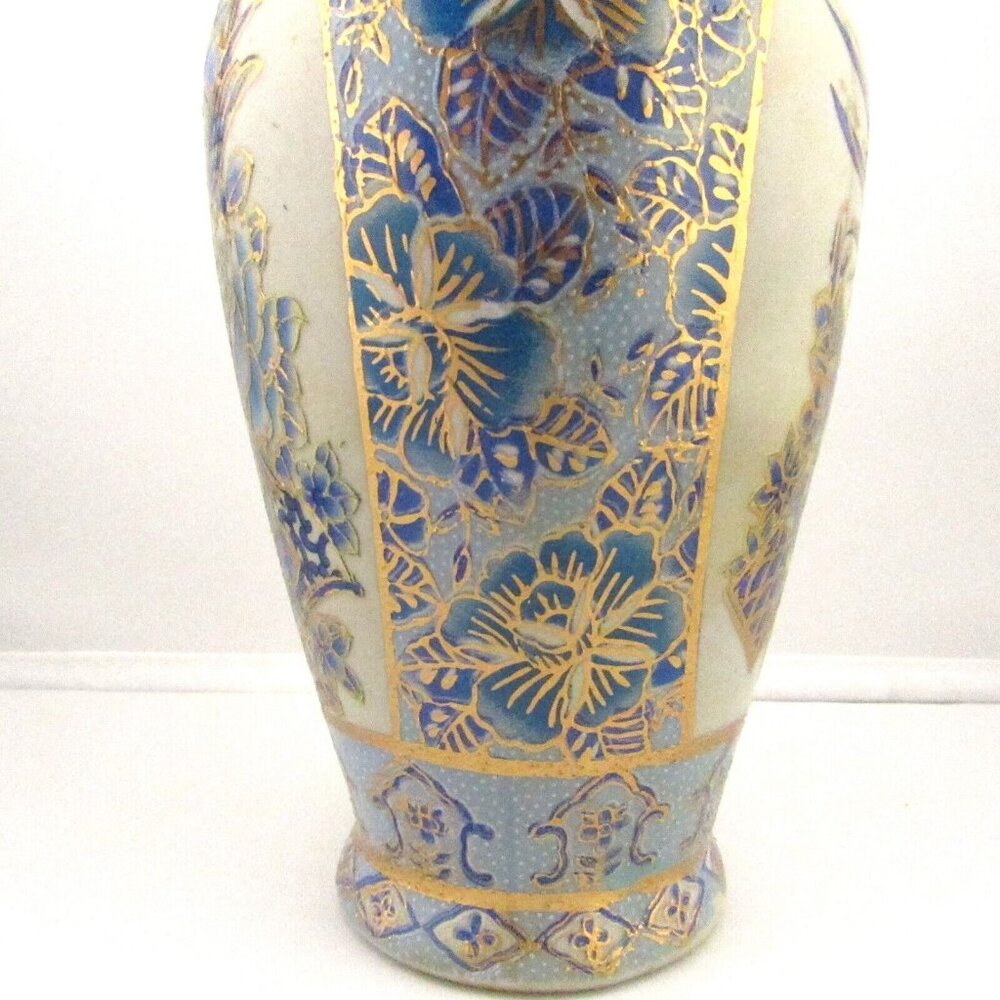 ANTIQUE ORIENTAL GILDED AND HANDPAINTED CERAMIC VASE Birds of paradise - Picture 5 of 12